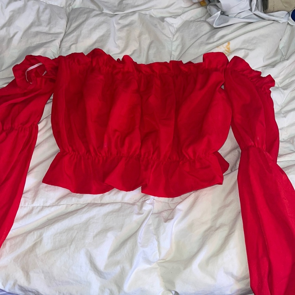 Red blouse - Picture 2 of 2